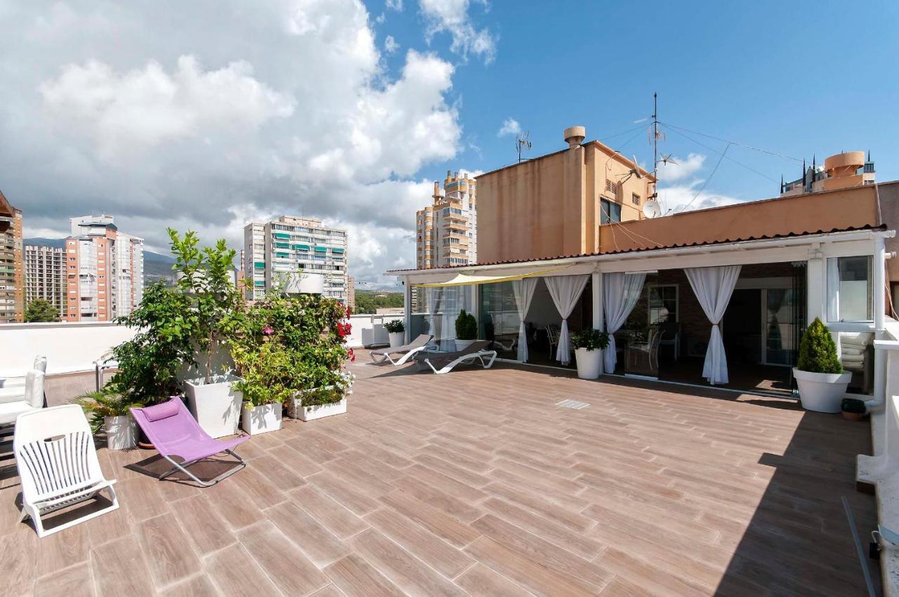 Atico Con Enorme Terraza Y Chill Out Particular Lägenhet Benidorm Exteriör bild